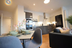 Suite Life - 2-Bed 1-Bath Top-Floor in New Cross